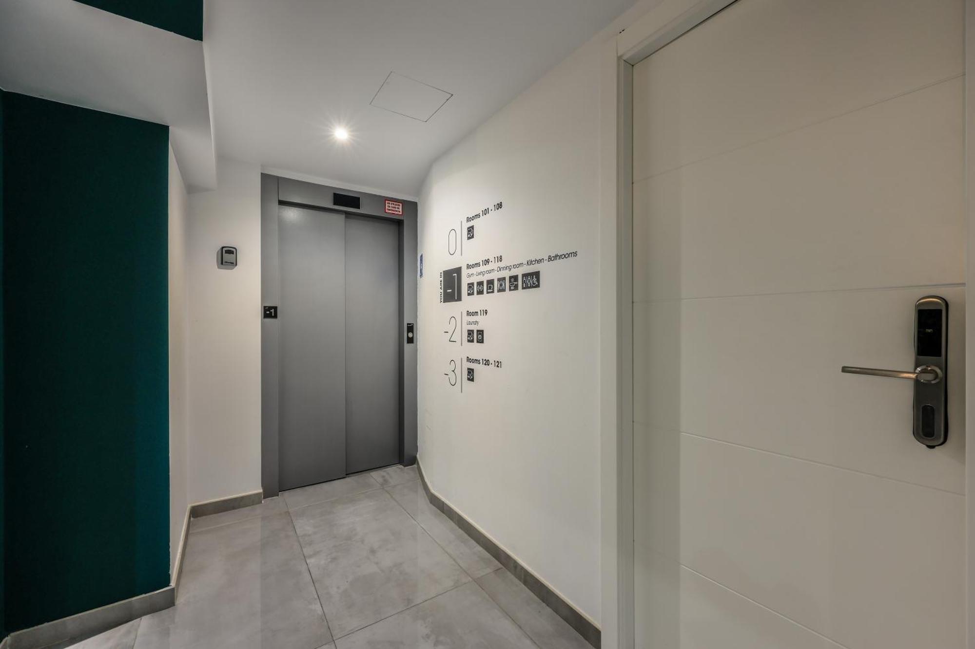 Amazinn Places Blasco De Garay 113 Madrid Exterior foto